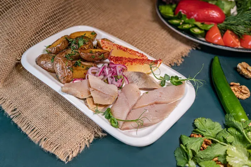 Селедь с картошкой